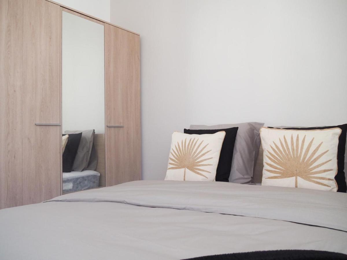 Appartement Cosy Et De Bon Standing Fontenay-sous-Bois Exteriör bild